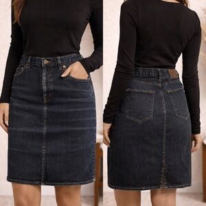 Ralph Lauren LRL Lauren Jeans Co Denim Skirt Size 4 Dark Wash Classic